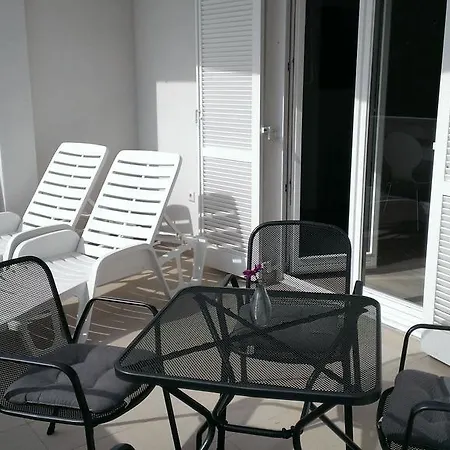 Mendula Apartman *
